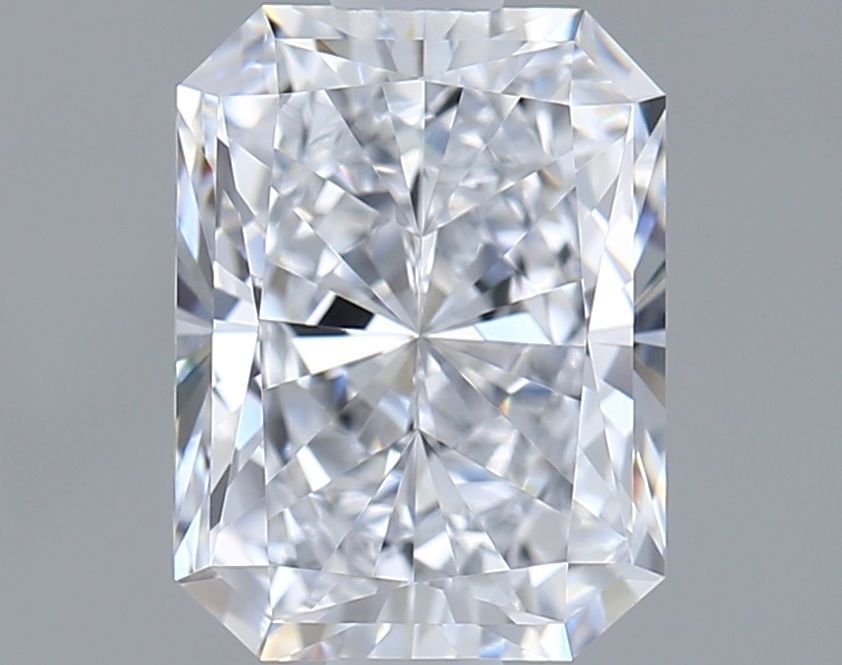 Loose Diamond - RADIANT 1.58ct D VVS1: Loose Diamond - RADIANT 1.58ct D VVS1 Source: This is a real non-mined Diamond that has been grown in a lab Shape: RADIANT Carats: 1.58 Color: D Clarity: VVS1 Certification: IGI Video: Video Link