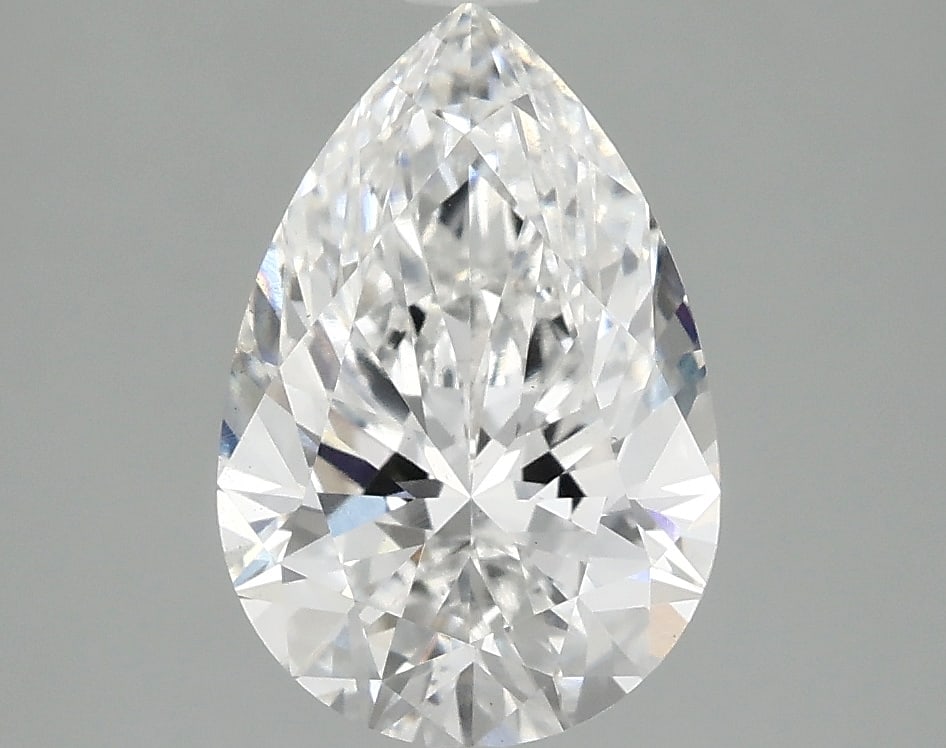 Loose Diamond - PEAR 2.38ct E VS1: Loose Diamond - PEAR 2.38ct E VS1 Source: This is a real non-mined Diamond that has been grown in a lab Shape: PEAR Carats: 2.38 Color: E Clarity: VS1 Certification: IGI Condition: Pre-Owned PLEASE NO
