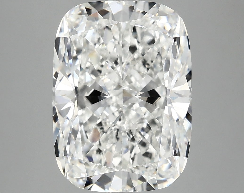 Loose Diamond - CUSHION 5.1ct E VVS2: Loose Diamond - CUSHION 5.1ct E VVS2 Source: This is a real non-mined Diamond that has been grown in a lab Shape: CUSHION Carats: 5.1 Color: E Clarity: VVS2 Certification: IGI Condition: Pre-Owned PLE