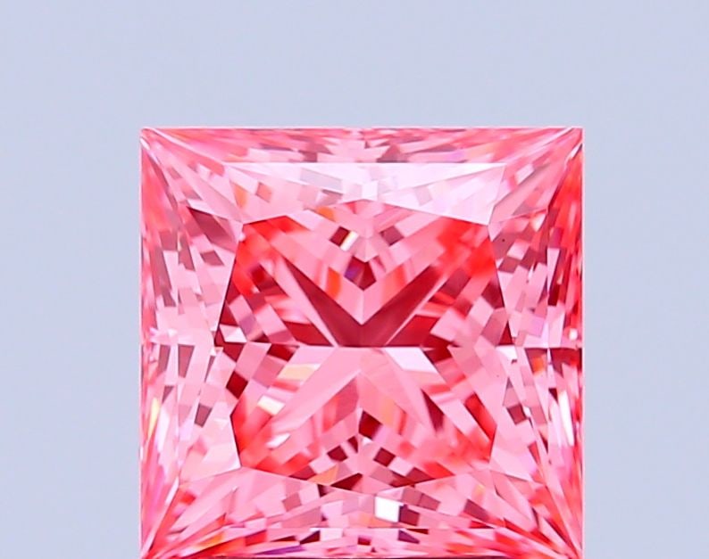Loose Diamond - PRINCESS 3.06ct Fancy Vivid Pink VVS2: Loose Diamond - PRINCESS 3.06ct Fancy Vivid Pink VVS2 Source: This is a real non-mined Diamond that has been grown in a lab Shape: PRINCESS Carats: 3.06 Color: Fancy Vivid Pink Certification: IGI Vide