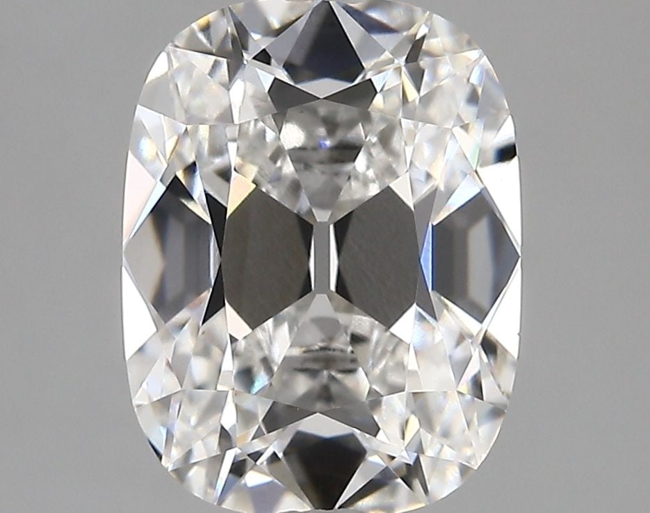 Loose Diamond - CUSHION MODIFIED 3.46ct E VVS2: Loose Diamond - CUSHION MODIFIED 3.46ct E VVS2 Source: This is a real non-mined Diamond that has been grown in a lab Shape: CUSHION MODIFIED Carats: 3.46 Color: E Clarity: VVS2 Certification: IGI Vide
