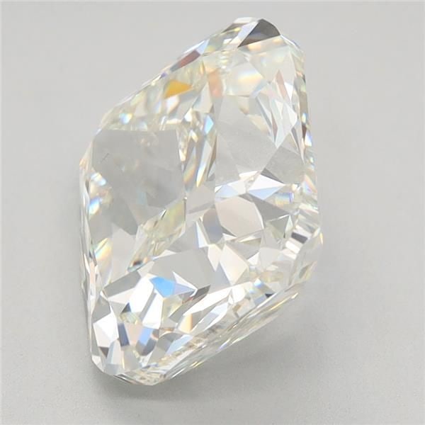 Loose Diamond - CUSHION BRILLIANT 5.11ct I VS2: Loose Diamond - CUSHION BRILLIANT 5.11ct I VS2 Source: This is a real non-mined Diamond that has been grown in a lab Shape: CUSHION BRILLIANT Carats: 5.11 Color: I Clarity: VS2 Certification: IGI PLEA