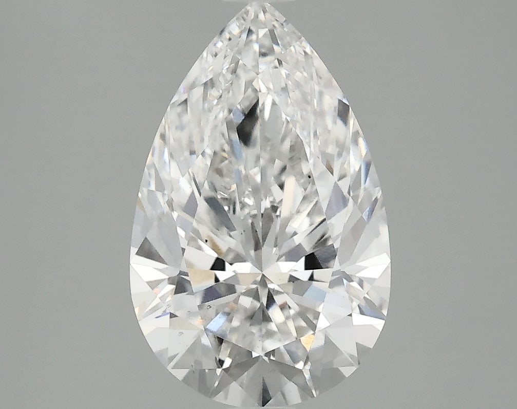 Loose Diamond - PEAR 2.51ct E VS2: Loose Diamond - PEAR 2.51ct E VS2 Source: This is a real non-mined Diamond that has been grown in a lab Shape: PEAR Carats: 2.51 Color: E Clarity: VS2 Certification: IGI Condition: Pre-Owned PLEASE NO