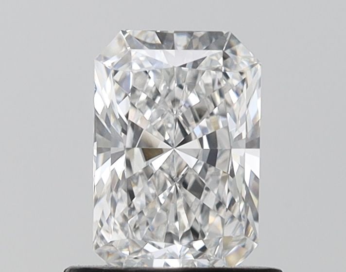 Loose Diamond - RADIANT 1.06ct D VS1: Loose Diamond - RADIANT 1.06ct D VS1 Source: This is a real non-mined Diamond that has been grown in a lab Shape: RADIANT Carats: 1.06 Color: D Clarity: VS1 Certification: IGI Video: