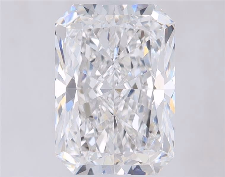 Loose Diamond - RADIANT 2.1ct E VS2: Loose Diamond - RADIANT 2.1ct E VS2 Source: This is a real non-mined Diamond that has been grown in a lab Shape: RADIANT Carats: 2.1 Color: E Clarity: VS2 Certification: IGI Video: