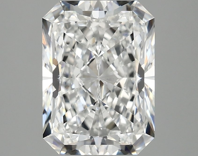 Loose Diamond - RADIANT 2.93ct D VS1: Loose Diamond - RADIANT 2.93ct D VS1 Source: This is a real non-mined Diamond that has been grown in a lab Shape: RADIANT Carats: 2.93 Color: D Clarity: VS1 Certification: IGI Condition: Pre-Owned PLE