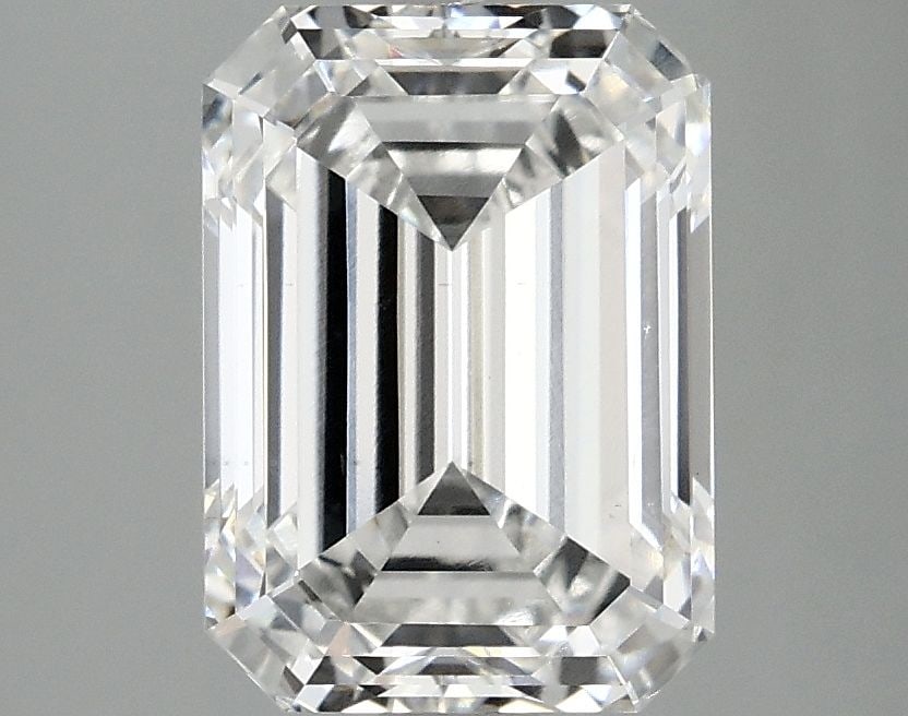 Loose Diamond - EMERALD 2.97ct E VS1: Loose Diamond - EMERALD 2.97ct E VS1 Source: This is a real non-mined Diamond that has been grown in a lab Shape: EMERALD Carats: 2.97 Color: E Clarity: VS1 Certification: IGI Video: