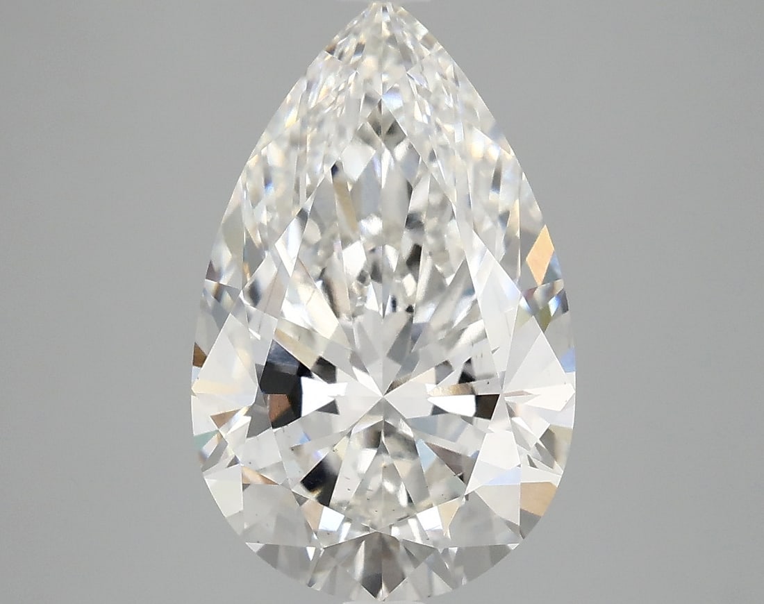 Loose Diamond - PEAR 3.96ct F VS2: Loose Diamond - PEAR 3.96ct F VS2 Source: This is a real non-mined Diamond that has been grown in a lab Shape: PEAR Carats: 3.96 Color: F Clarity: VS2 Certification: IGI Condition: Pre-Owned PLEASE NO