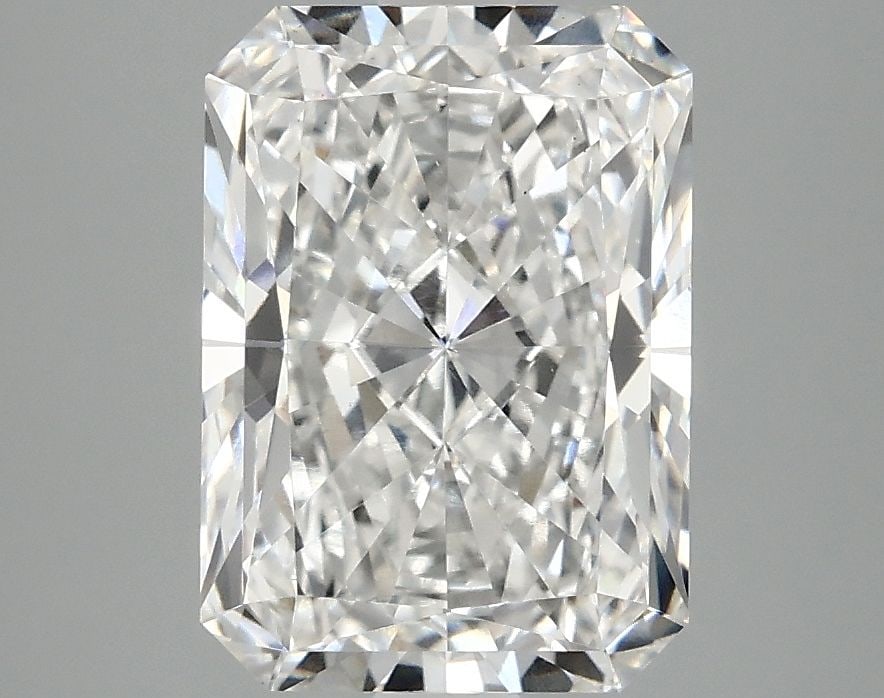 Loose Diamond - RADIANT 3.1ct F VS1: Loose Diamond - RADIANT 3.1ct F VS1 Source: This is a real non-mined Diamond that has been grown in a lab Shape: RADIANT Carats: 3.1 Color: F Clarity: VS1 Certification: IGI Video: