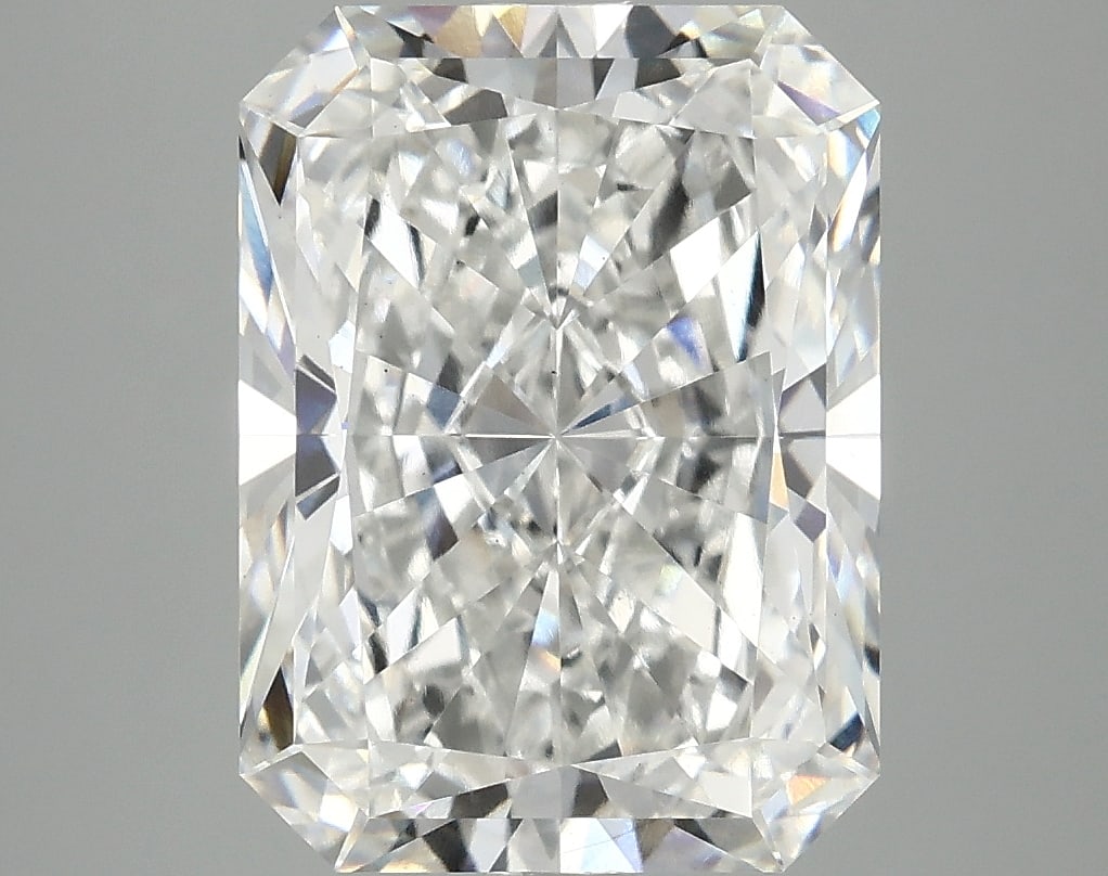 Loose Diamond - RADIANT 5.1ct F VS1: Loose Diamond - RADIANT 5.1ct F VS1 Source: This is a real non-mined Diamond that has been grown in a lab Shape: RADIANT Carats: 5.1 Color: F Clarity: VS1 Certification: IGI Condition: Pre-Owned PLEAS