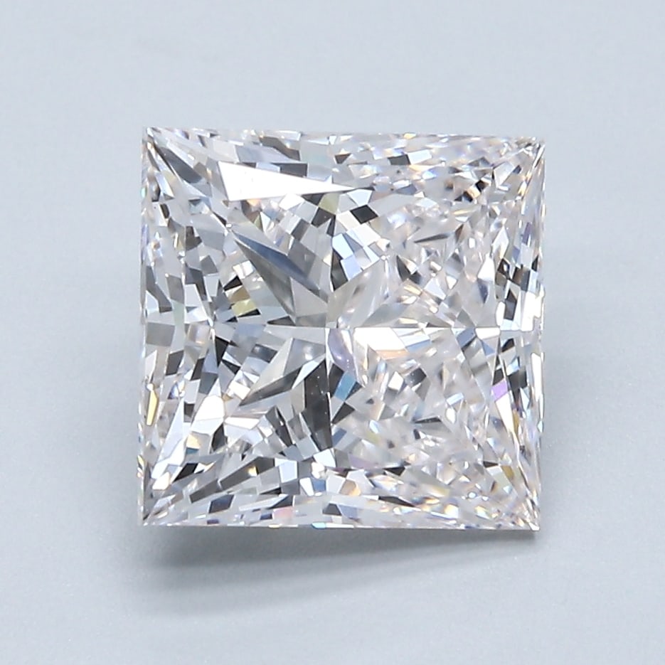 Loose Diamond - PRINCESS 3.09ct I VS1: Loose Diamond - PRINCESS 3.09ct I VS1 Source: This is a real non-mined Diamond that has been grown in a lab Shape: PRINCESS Carats: 3.09 Color: I Clarity: VS1 Certification: GCAL Condition: Pre-Owned 