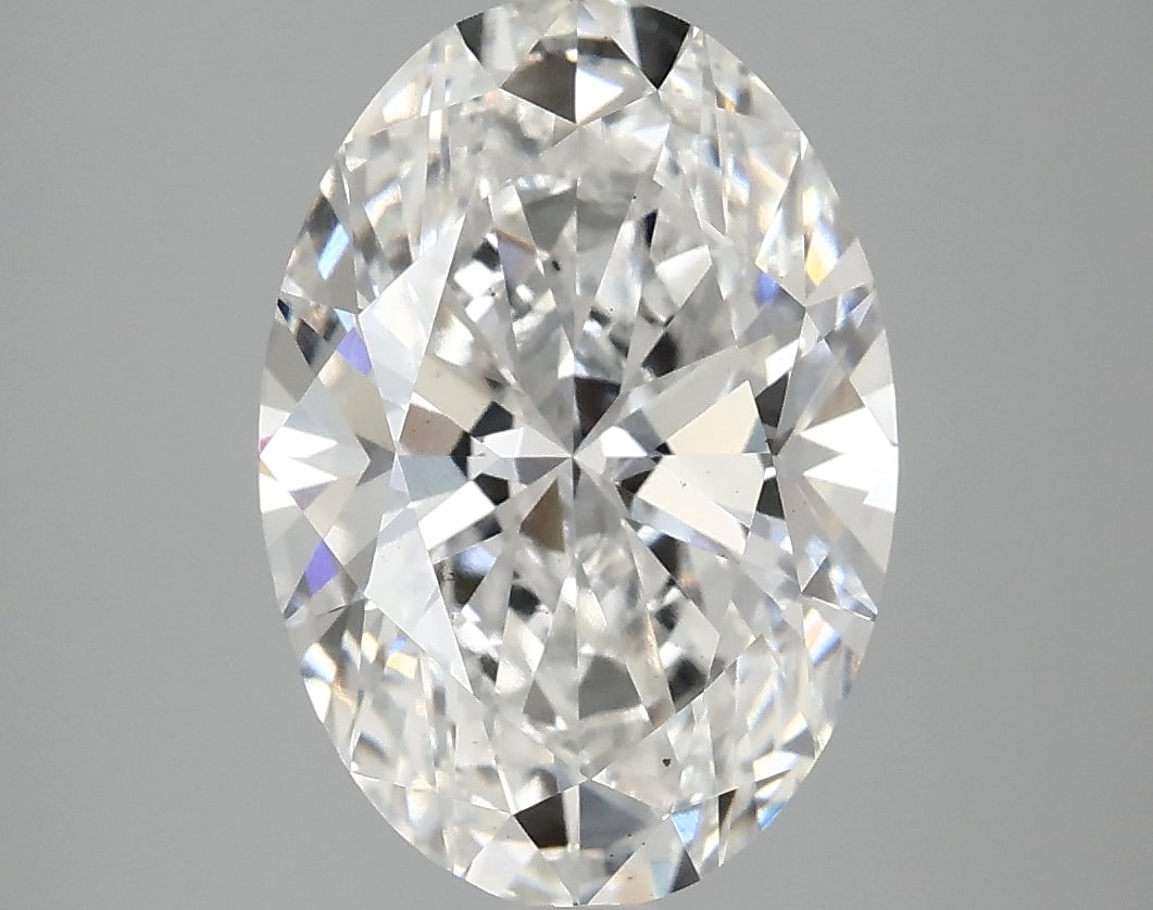 Loose Diamond - OVAL 3.9ct E VS2: Loose Diamond - OVAL 3.9ct E VS2 Source: This is a real non-mined Diamond that has been grown in a lab Shape: OVAL Carats: 3.9 Color: E Clarity: VS2 Certification: IGI Condition: Pre-Owned PLEASE NOTE