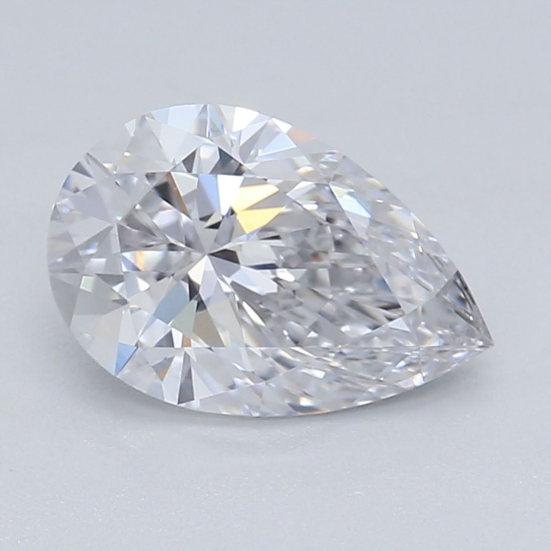 Loose Diamond - PEAR 0.78ct H VS1: Loose Diamond - PEAR 0.78ct H VS1 Source: This is a real non-mined Diamond that has been grown in a lab Shape: PEAR Carats: 0.78 Color: H Clarity: VS1 Certification: IGI Video: