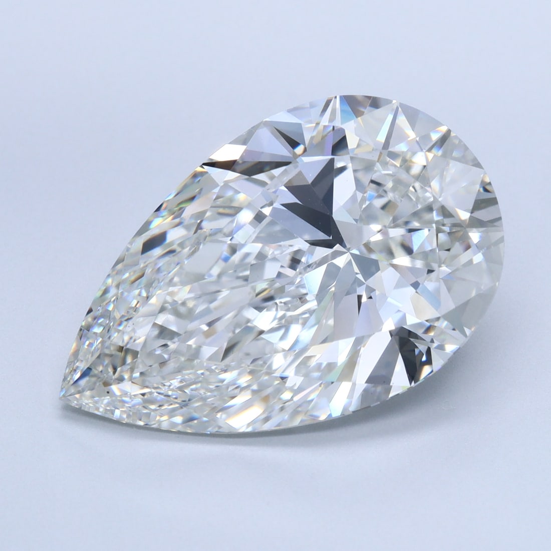 Loose Diamond - PEAR 10.17ct G VS1: Loose Diamond - PEAR 10.17ct G VS1 Source: This is a real non-mined Diamond that has been grown in a lab Shape: PEAR Carats: 10.17 Color: G Clarity: VS1 Certification: IGI Condition: Pre-Owned PLEASE 