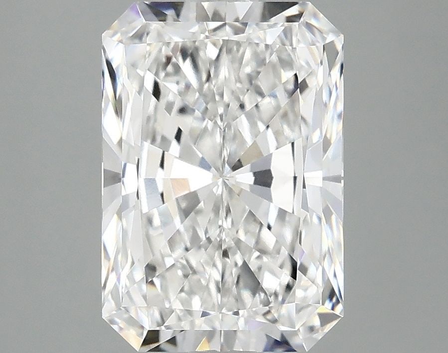 Loose Diamond - RADIANT 3.02ct E VVS2: Loose Diamond - RADIANT 3.02ct E VVS2 Source: This is a real non-mined Diamond that has been grown in a lab Shape: RADIANT Carats: 3.02 Color: E Clarity: VVS2 Certification: IGI Video: