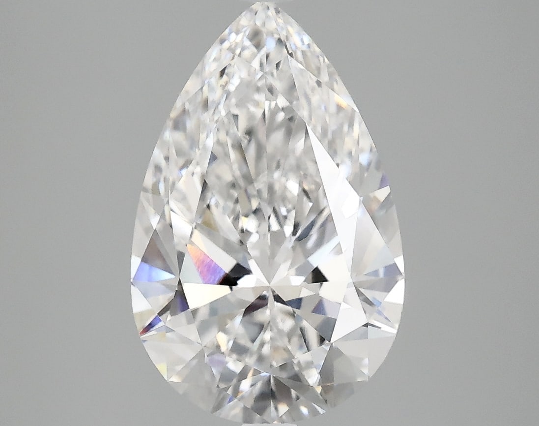 Loose Diamond - PEAR 2.97ct D VVS2: Loose Diamond - PEAR 2.97ct D VVS2 Source: This is a real non-mined Diamond that has been grown in a lab Shape: PEAR Carats: 2.97 Color: D Clarity: VVS2 Certification: IGI Condition: Pre-Owned PLEASE 