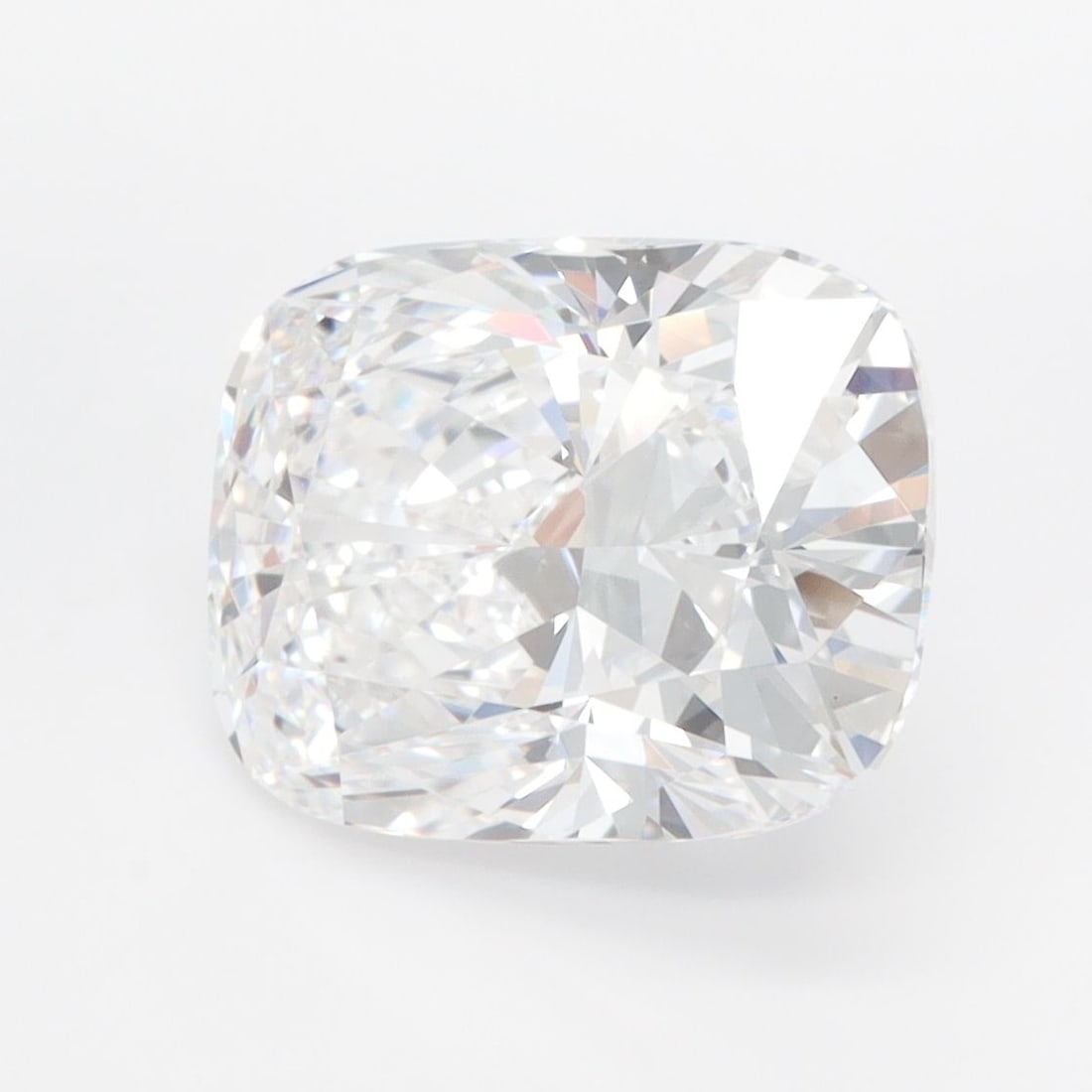 Loose Diamond - CUSHION BRILLIANT 4.06ct D VVS2: Loose Diamond - CUSHION BRILLIANT 4.06ct D VVS2 Source: This is a real non-mined Diamond that has been grown in a lab Shape: CUSHION BRILLIANT Carats: 4.06 Color: D Clarity: VVS2 Certification: GIA Vi