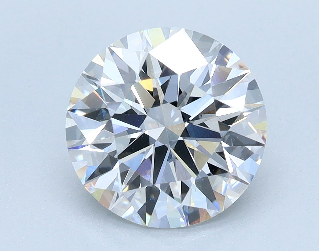 Loose Diamond - Round 2ct E VS2: Loose Diamond - Round 2ct E VS2 Source: This is a real non-mined Diamond that has been grown in a lab Shape: Round Carats: 2 Color: E Clarity: VS2 Certification: IGI Condition: Pre-Owned PLEASE NOTE: 