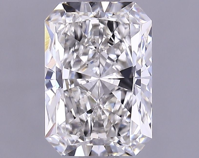 Loose Diamond - RADIANT 1.35ct G VS1: Loose Diamond - RADIANT 1.35ct G VS1 Source: This is a real non-mined Diamond that has been grown in a lab Shape: RADIANT Carats: 1.35 Color: G Clarity: VS1 Certification: IGI Video: