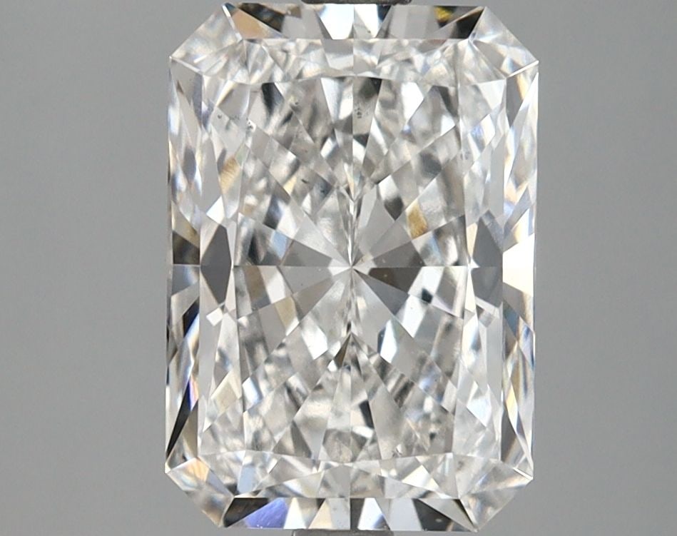Loose Diamond - RADIANT 2.83ct F VS2: Loose Diamond - RADIANT 2.83ct F VS2 Source: This is a real non-mined Diamond that has been grown in a lab Shape: RADIANT Carats: 2.83 Color: F Clarity: VS2 Certification: IGI Video: