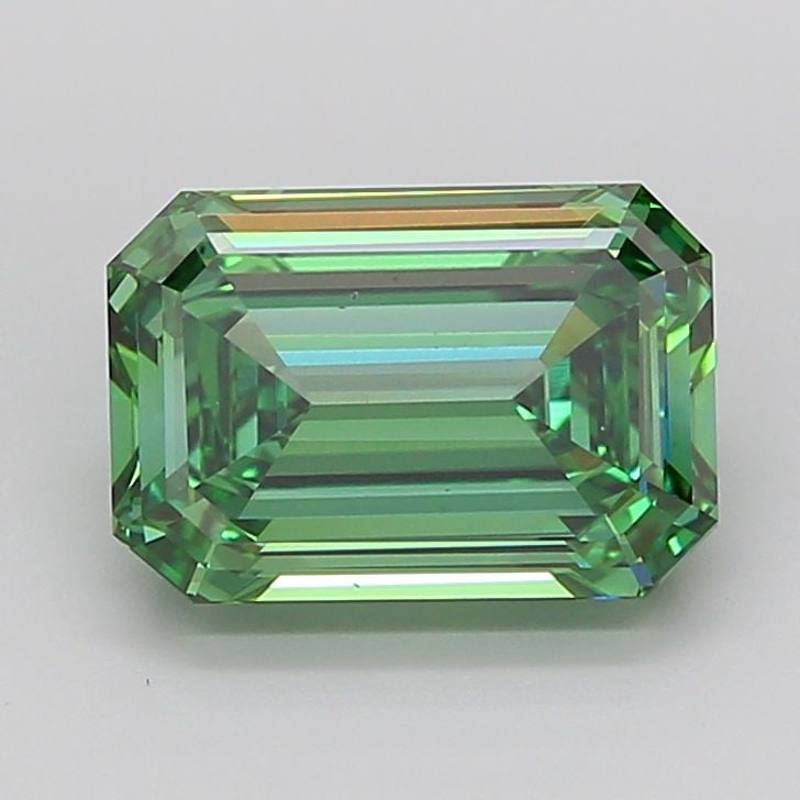 Loose Diamond - EMERALD 5.02ct Fancy Vivid Green VS2: Loose Diamond - EMERALD 5.02ct Fancy Vivid Green VS2 Source: This is a real non-mined Diamond that has been grown in a lab Shape: EMERALD Carats: 5.02 Color: Fancy Vivid Green Certification: IGI