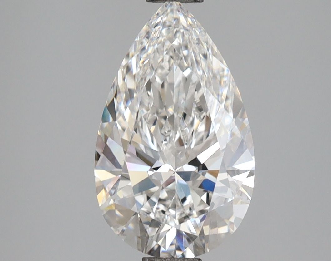 Loose Diamond - PEAR 2.08ct D VS1: Loose Diamond - PEAR 2.08ct D VS1 Source: This is a real non-mined Diamond that has been grown in a lab Shape: PEAR Carats: 2.08 Color: D Clarity: VS1 Certification: IGI Video:
