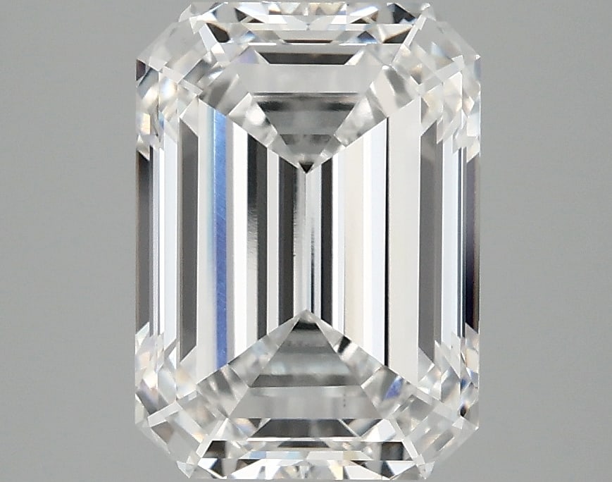 Loose Diamond - EMERALD 3.59ct E VVS2: Loose Diamond - EMERALD 3.59ct E VVS2 Source: This is a real non-mined Diamond that has been grown in a lab Shape: EMERALD Carats: 3.59 Color: E Clarity: VVS2 Certification: IGI Condition: Pre-Owned P
