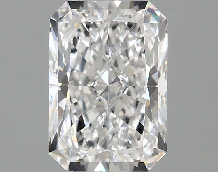 Loose Diamond - RADIANT 1.55ct E VVS2: Loose Diamond - RADIANT 1.55ct E VVS2 Source: This is a real non-mined Diamond that has been grown in a lab Shape: RADIANT Carats: 1.55 Color: E Clarity: VVS2 Certification: IGI Video:
