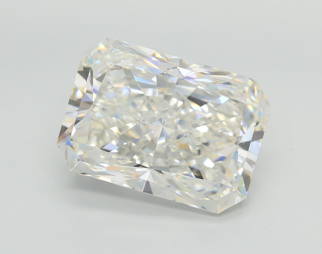 Loose Diamond - RADIANT 10.53ct F VVS2: Loose Diamond - RADIANT 10.53ct F VVS2 Source: This is a real non-mined Diamond that has been grown in a lab Shape: RADIANT Carats: 10.53 Color: F Clarity: VVS2 Certification: IGI Video: