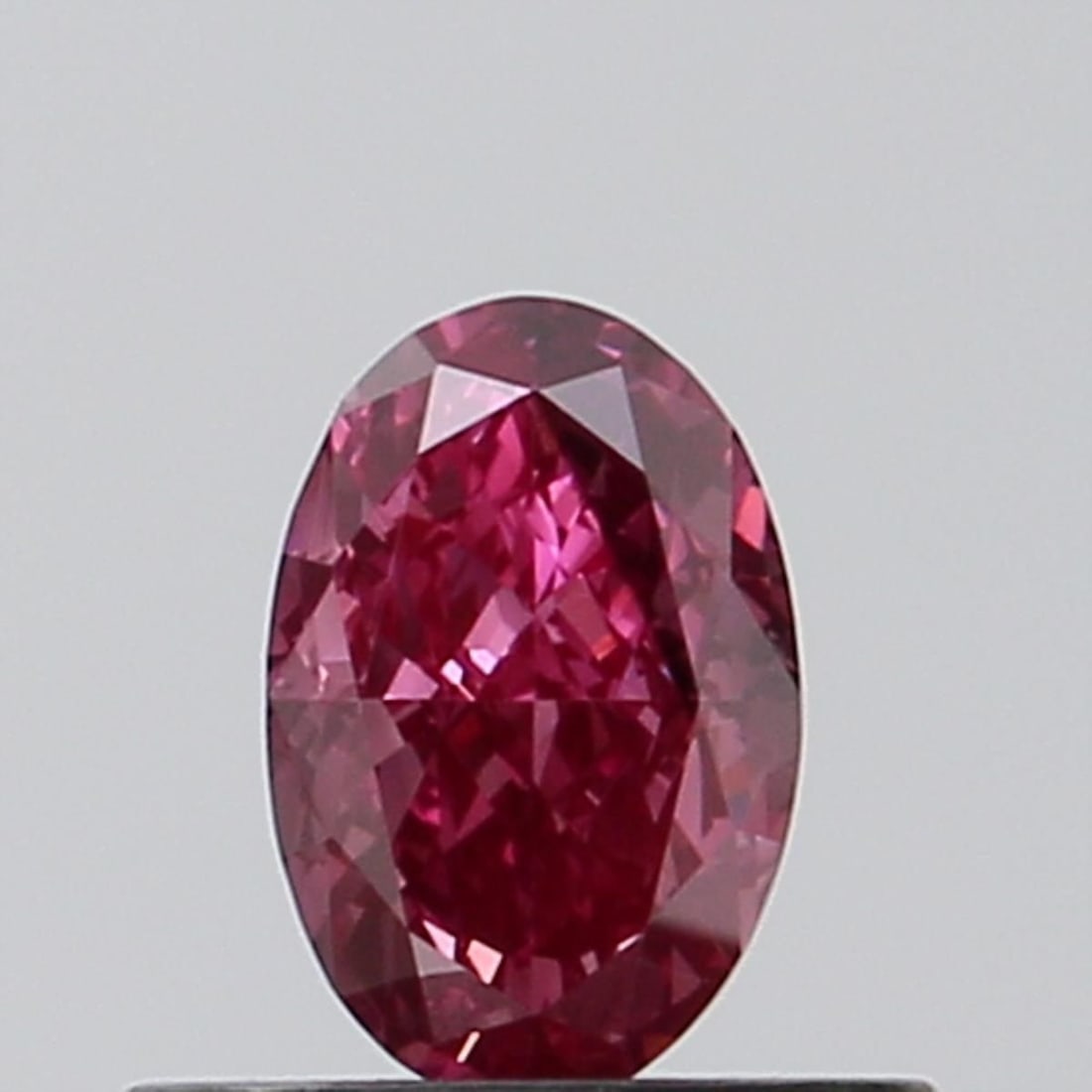 Loose Diamond - OVAL 0.55ct Fancy Deep Pink VS2: Loose Diamond - OVAL 0.55ct Fancy Deep Pink VS2 Source: This is a real non-mined Diamond that has been grown in a lab Shape: OVAL Carats: 0.55 Color: Fancy Deep Pink Certification: NONE Video: