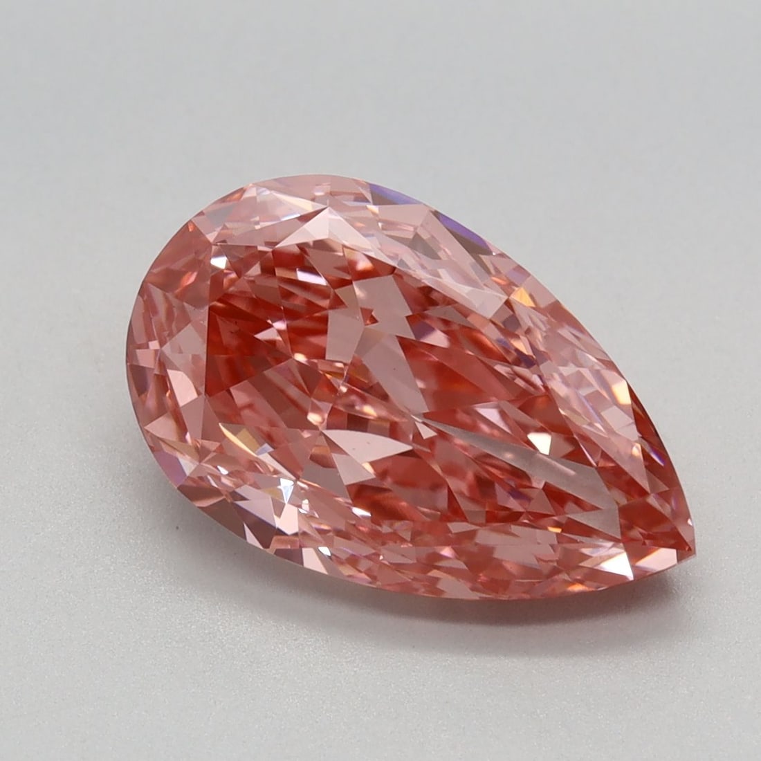 Loose Diamond - PEAR 3.07ct Fancy Vivid Pink VS1: Loose Diamond - PEAR 3.07ct Fancy Vivid Pink VS1 Source: This is a real non-mined Diamond that has been grown in a lab Shape: PEAR Carats: 3.07 Color: Fancy Vivid Pink Certification: IGI Video: