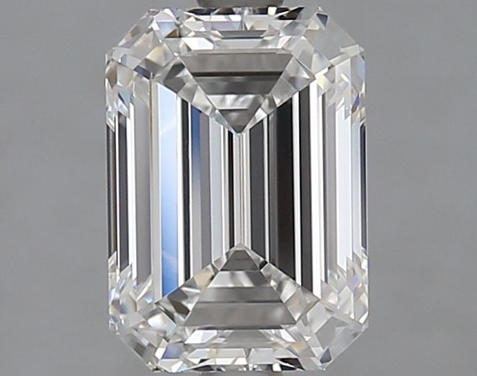 Loose Diamond - EMERALD 2.06ct D VVS2: Loose Diamond - EMERALD 2.06ct D VVS2 Source: This is a real non-mined Diamond that has been grown in a lab Shape: EMERALD Carats: 2.06 Color: D Clarity: VVS2 Certification: GCAL Video: