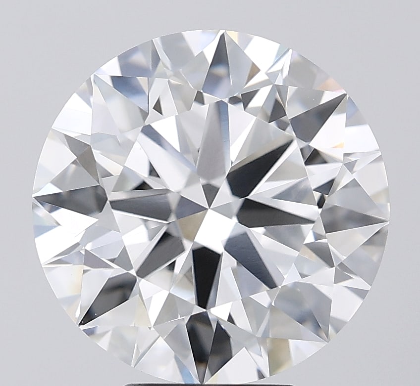Loose Diamond - Round 5.51ct E VVS2: Loose Diamond - Round 5.51ct E VVS2 Source: This is a real non-mined Diamond that has been grown in a lab Shape: Round Carats: 5.51 Color: E Clarity: VVS2 Certification: IGI Condition: Pre-Owned PLEAS