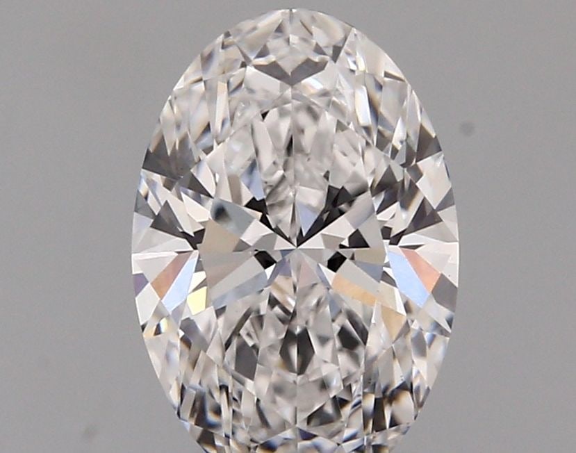 Loose Diamond - OVAL 1.97ct D VVS2: Loose Diamond - OVAL 1.97ct D VVS2 Source: This is a real non-mined Diamond that has been grown in a lab Shape: OVAL Carats: 1.97 Color: D Clarity: VVS2 Certification: IGI Video: