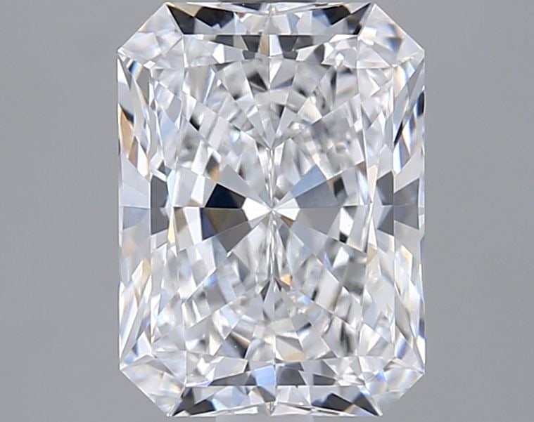 Loose Diamond - RADIANT 1.8ct D VVS2: Loose Diamond - RADIANT 1.8ct D VVS2 Source: This is a real non-mined Diamond that has been grown in a lab Shape: RADIANT Carats: 1.8 Color: D Clarity: VVS2 Certification: IGI Video: