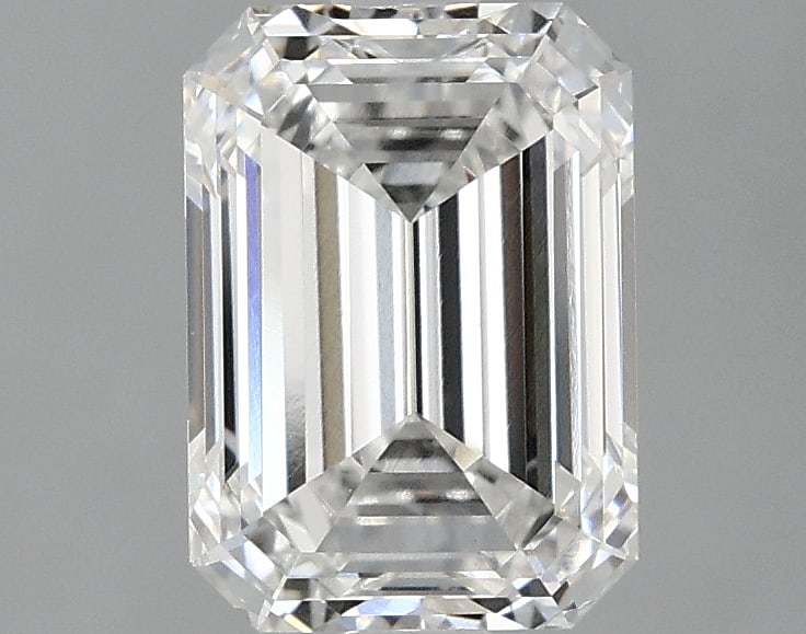 Loose Diamond - EMERALD 2.1ct E VVS2: Loose Diamond - EMERALD 2.1ct E VVS2 Source: This is a real non-mined Diamond that has been grown in a lab Shape: EMERALD Carats: 2.1 Color: E Clarity: VVS2 Certification: IGI Condition: Pre-Owned PLE