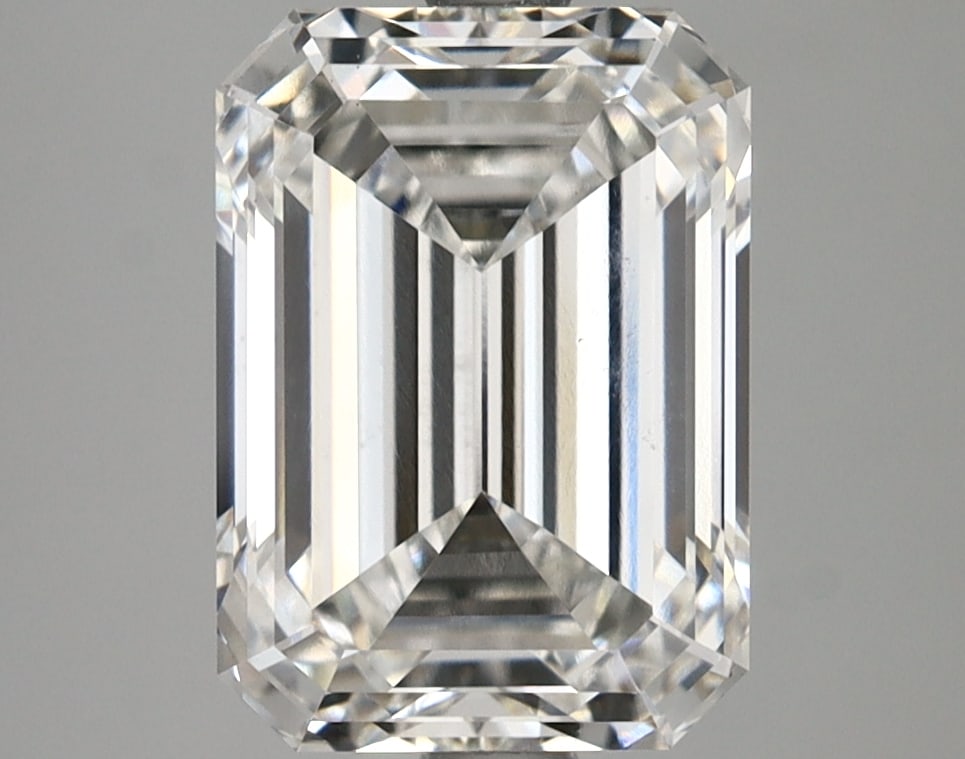 Loose Diamond - EMERALD 3.58ct E VS2: Loose Diamond - EMERALD 3.58ct E VS2 Source: This is a real non-mined Diamond that has been grown in a lab Shape: EMERALD Carats: 3.58 Color: E Clarity: VS2 Certification: IGI Condition: Pre-Owned PLE