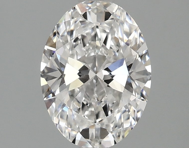 Loose Diamond - OVAL 1.37ct E VVS2: Loose Diamond - OVAL 1.37ct E VVS2 Source: This is a real non-mined Diamond that has been grown in a lab Shape: OVAL Carats: 1.37 Color: E Clarity: VVS2 Certification: IGI Condition: Pre-Owned PLEASE