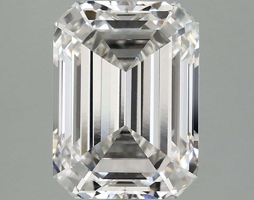 Loose Diamond - EMERALD 3.05ct G VVS2: Loose Diamond - EMERALD 3.05ct G VVS2 Source: This is a real non-mined Diamond that has been grown in a lab Shape: EMERALD Carats: 3.05 Color: G Clarity: VVS2 Certification: IGI Video: