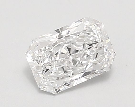 Loose Diamond - RADIANT 0.92ct D VS1: Loose Diamond - RADIANT 0.92ct D VS1 Source: This is a real non-mined Diamond that has been grown in a lab Shape: RADIANT Carats: 0.92 Color: D Clarity: VS1 Certification: IGI Video: