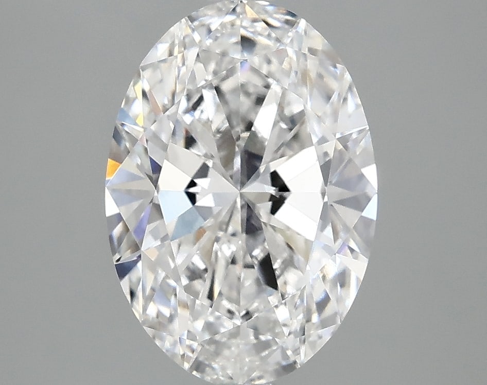 Loose Diamond - OVAL 2.57ct D VVS2: Loose Diamond - OVAL 2.57ct D VVS2 Source: This is a real non-mined Diamond that has been grown in a lab Shape: OVAL Carats: 2.57 Color: D Clarity: VVS2 Certification: IGI Condition: Pre-Owned PLEASE 