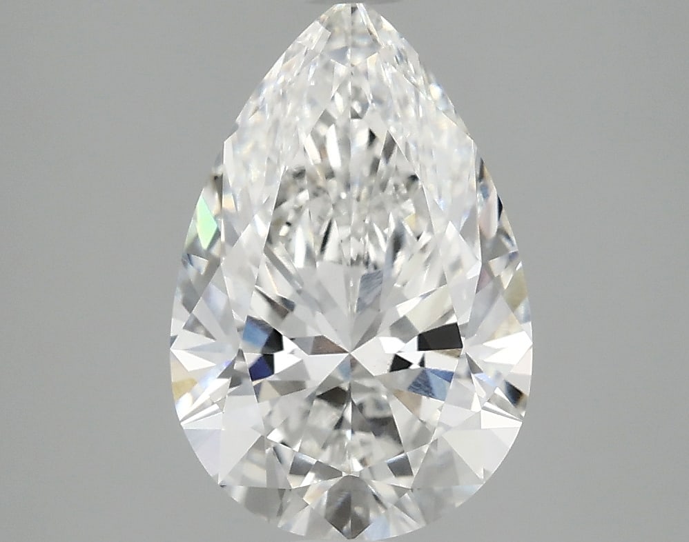 Loose Diamond - PEAR 2.59ct F VS1: Loose Diamond - PEAR 2.59ct F VS1 Source: This is a real non-mined Diamond that has been grown in a lab Shape: PEAR Carats: 2.59 Color: F Clarity: VS1 Certification: IGI Condition: Pre-Owned PLEASE NO