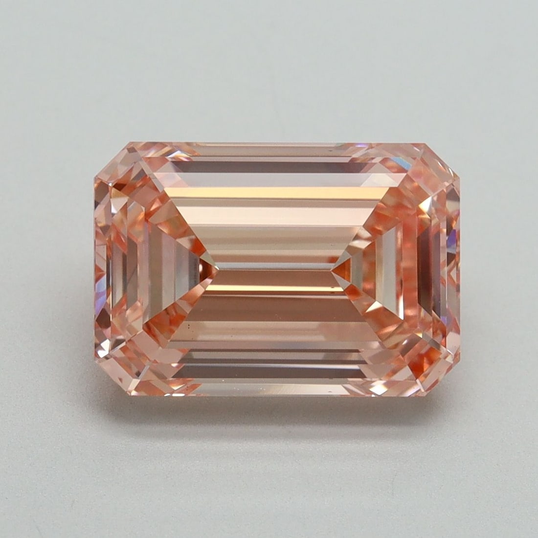 Loose Diamond - EMERALD 5.03ct Fancy Intense Pink VS2: Loose Diamond - EMERALD 5.03ct Fancy Intense Pink VS2 Source: This is a real non-mined Diamond that has been grown in a lab Shape: EMERALD Carats: 5.03 Color: Fancy Intense Pink Certification: IGI Vid