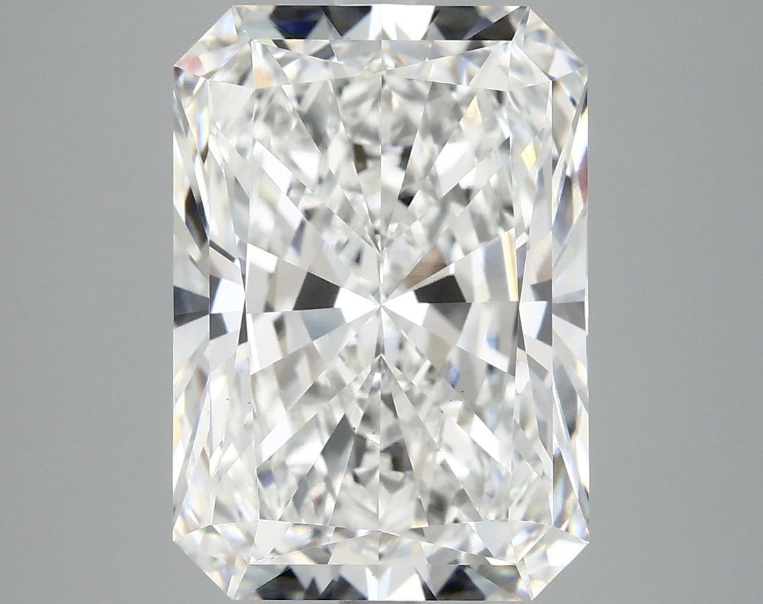 Loose Diamond - RADIANT 6.78ct E VS1: Loose Diamond - RADIANT 6.78ct E VS1 Source: This is a real non-mined Diamond that has been grown in a lab Shape: RADIANT Carats: 6.78 Color: E Clarity: VS1 Certification: IGI Video: