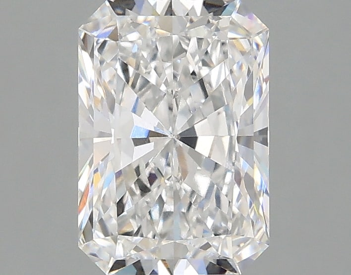 Loose Diamond - RADIANT 1.59ct D VVS1: Loose Diamond - RADIANT 1.59ct D VVS1 Source: This is a real non-mined Diamond that has been grown in a lab Shape: RADIANT Carats: 1.59 Color: D Clarity: VVS1 Certification: IGI Condition: Pre-Owned P