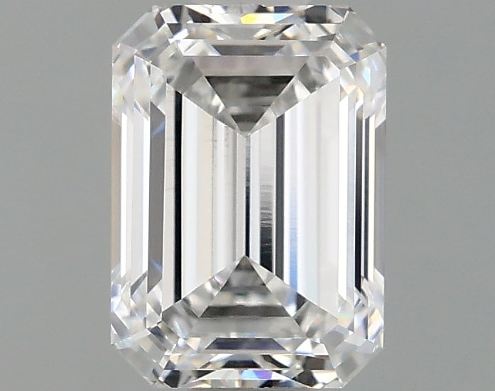 Loose Diamond - EMERALD 1.03ct E IF: Loose Diamond - EMERALD 1.03ct E IF Source: This is a real non-mined Diamond that has been grown in a lab Shape: EMERALD Carats: 1.03 Color: E Clarity: IF Certification: IGI Condition: Pre-Owned PLEAS