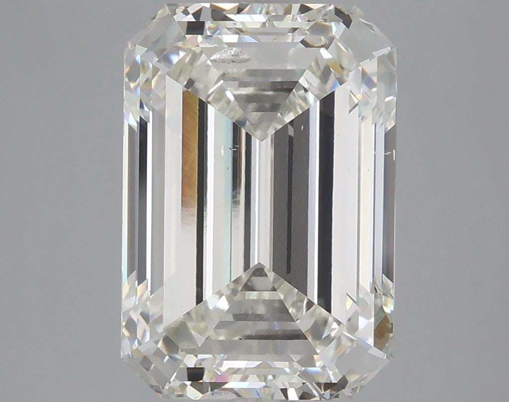Loose Diamond - EMERALD 5.05ct H VS2: Loose Diamond - EMERALD 5.05ct H VS2 Source: This is a real non-mined Diamond that has been grown in a lab Shape: EMERALD Carats: 5.05 Color: H Clarity: VS2 Certification: IGI Video: