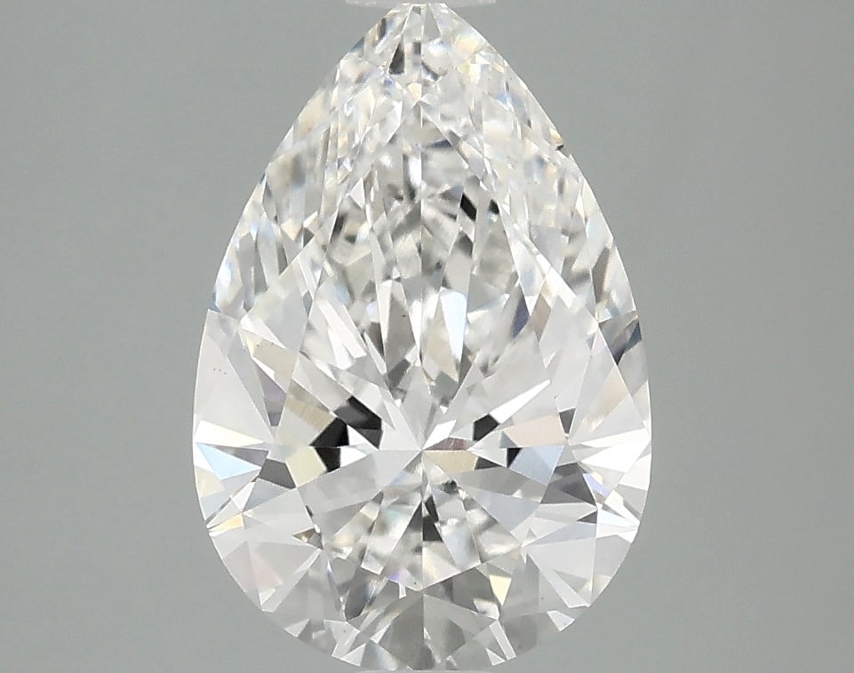 Loose Diamond - PEAR 2.4ct F VS1: Loose Diamond - PEAR 2.4ct F VS1 Source: This is a real non-mined Diamond that has been grown in a lab Shape: PEAR Carats: 2.4 Color: F Clarity: VS1 Certification: IGI Condition: Pre-Owned PLEASE NOTE