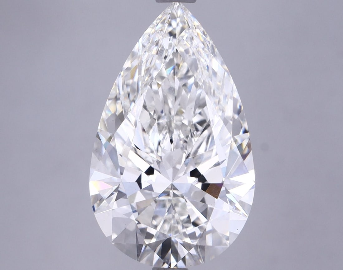 Loose Diamond - PEAR 5.23ct G VS1: Loose Diamond - PEAR 5.23ct G VS1 Source: This is a real non-mined Diamond that has been grown in a lab Shape: PEAR Carats: 5.23 Color: G Clarity: VS1 Certification: IGI Video: