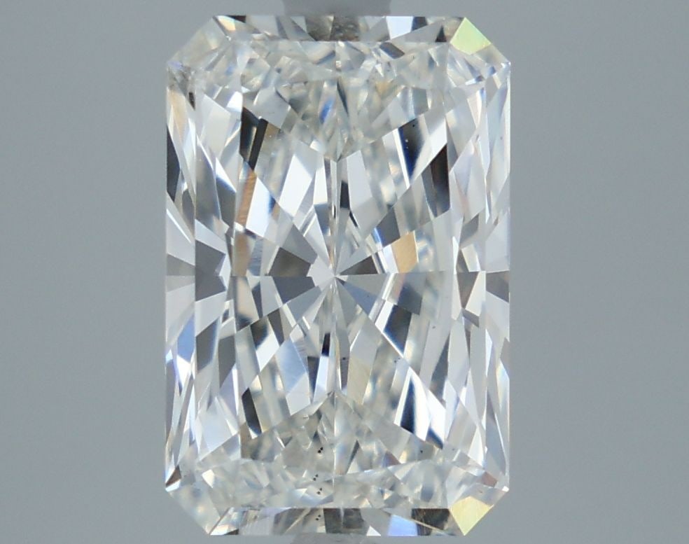Loose Diamond - RADIANT 4.01ct F SI1: Loose Diamond - RADIANT 4.01ct F SI1 Source: This is a real non-mined Diamond that has been grown in a lab Shape: RADIANT Carats: 4.01 Color: F Clarity: SI1 Certification: IGI Video: